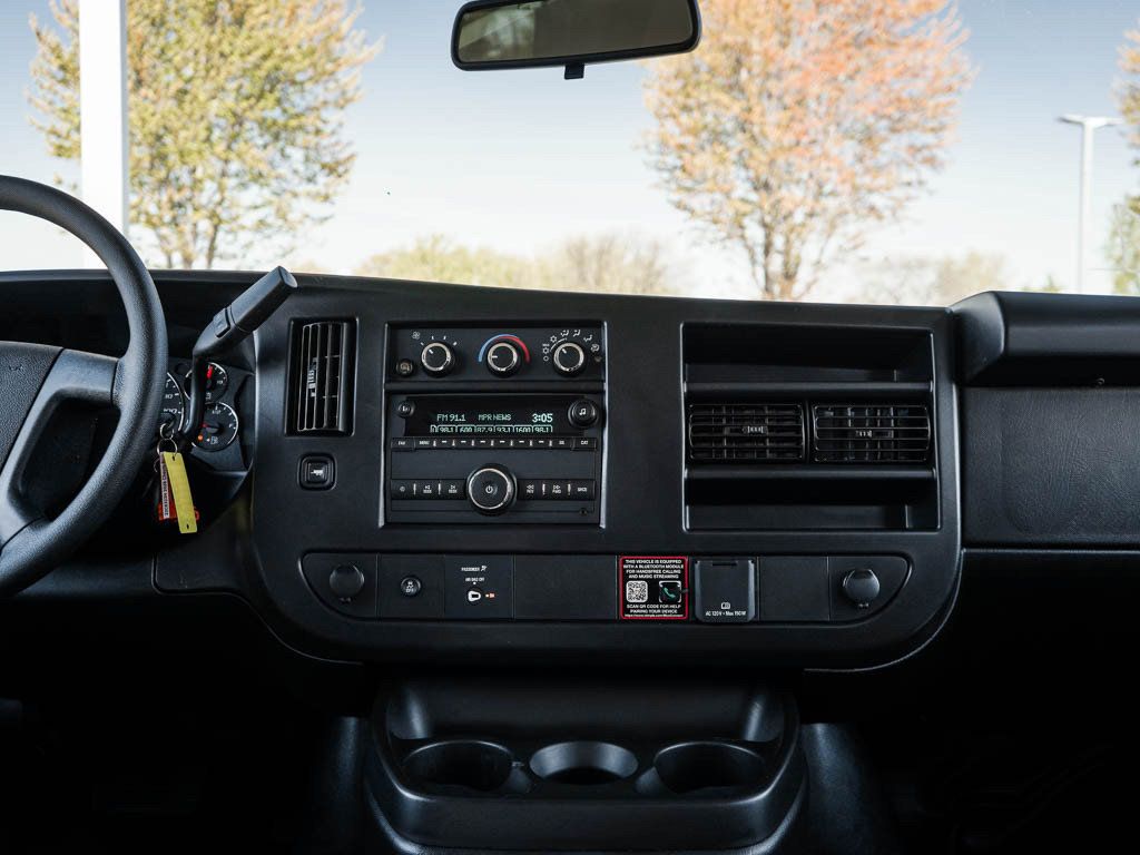 New 2026 Chevrolet Express 2500 w/ Driver Convenience Package RWD image 15