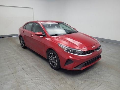 Used 2022 Kia Forte LXS image 13