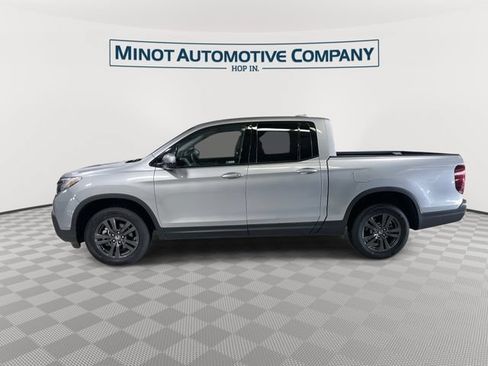 Used 2020 Honda Ridgeline Sport image 5
