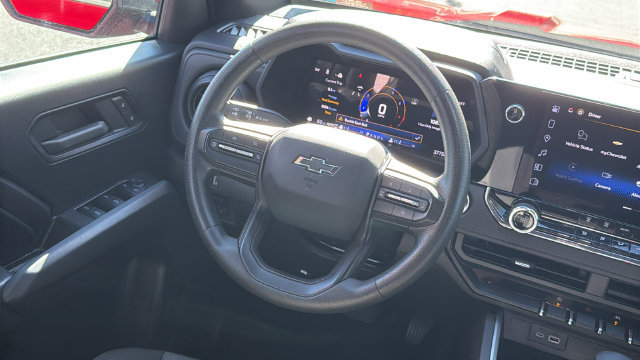 Used 2024 Chevrolet Colorado Trail Boss w/ Technology Package AWD/4WD image 23