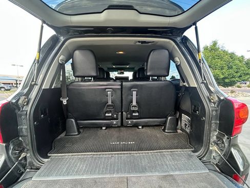 Used 2013 Toyota Land Cruiser AWD/4WD image 29