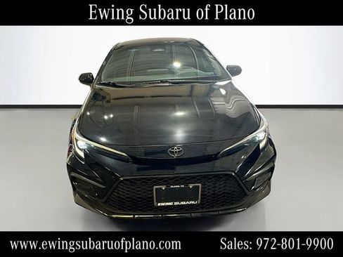 Used 2023 Toyota Corolla SE FWD image 2