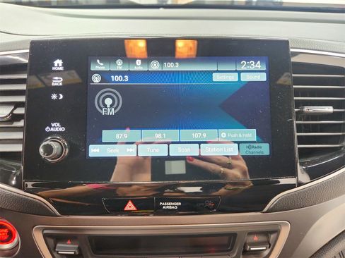 Used 2023 Honda Passport EX-L image 29