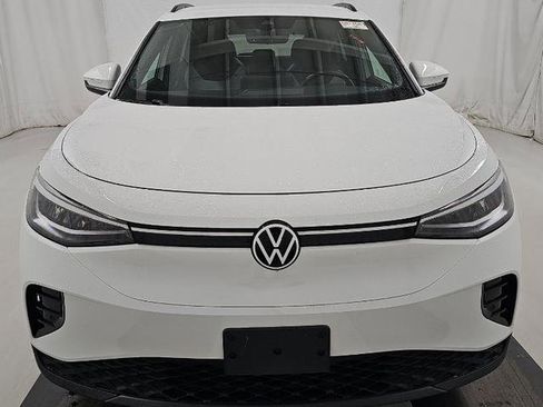 Used 2023 Volkswagen ID.4 Pro image 2
