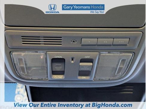 Used 2017 Honda CR-V Touring image 32