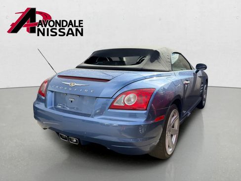 Used 2005 Chrysler Crossfire Limited RWD image 2