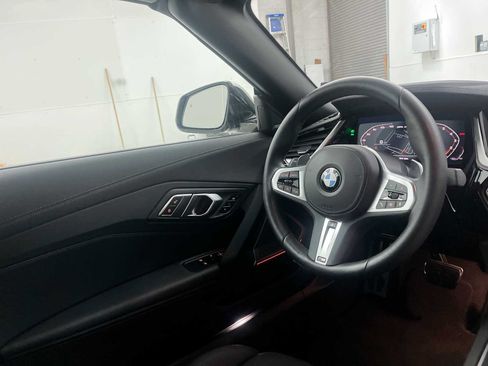 Used 2023 BMW Z4 M40i w/ Premium Package RWD image 15