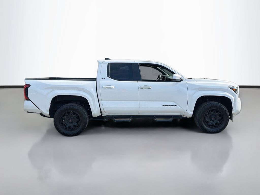 Used 2025 Toyota Tacoma SR5 RWD image 4