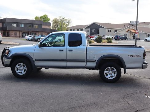 Used 2000 Toyota Tundra SR5 AWD/4WD image 9