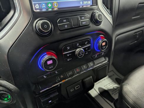 Used 2020 Chevrolet Silverado 1500 RST image 28