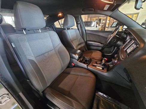 Used 2019 Dodge Charger SXT w/ Plus Group image 11
