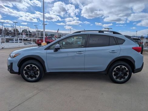Used 2021 Subaru Crosstrek 2.0i Premium w/ Moonroof Package image 6