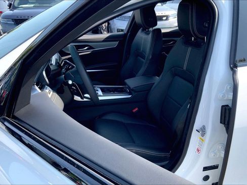 New 2024 Jaguar XF R-Dynamic SE image 10