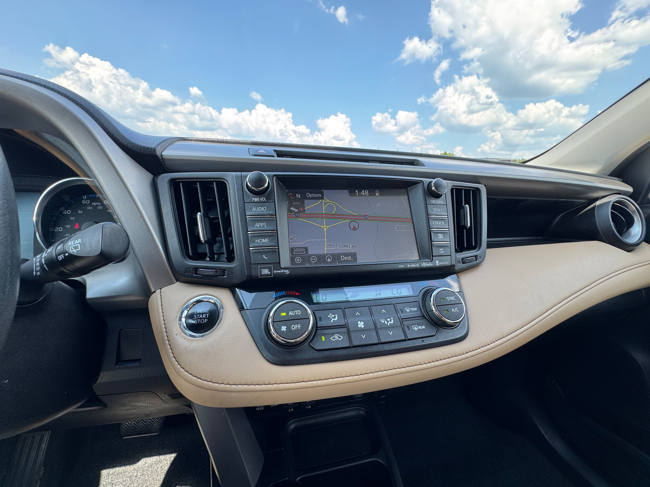 Used 2016 Toyota RAV4 Limited w/ Advanced Technology Package AWD/4WD image 16