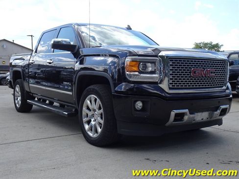 Used 2015 GMC Sierra 1500 Denali w/ Driver Alert Package AWD/4WD image 4