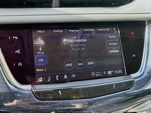 Used 2024 Cadillac XT6 Premium Luxury w/ Technology Package FWD image 15