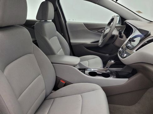 Used 2020 Chevrolet Malibu LS image 21