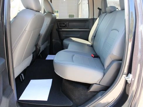Used 2017 RAM 2500 Tradesman w/ Chrome Appearance Group AWD/4WD image 8