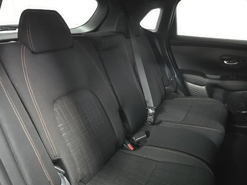Used 2024 Honda HR-V Sport image 16