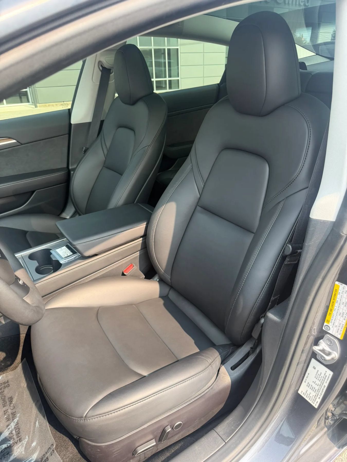 Used 2023 Tesla Model 3 Standard Range RWD image 6
