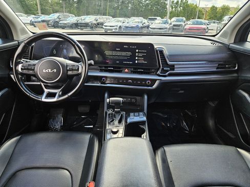 Used 2023 Kia Sportage EX FWD image 13