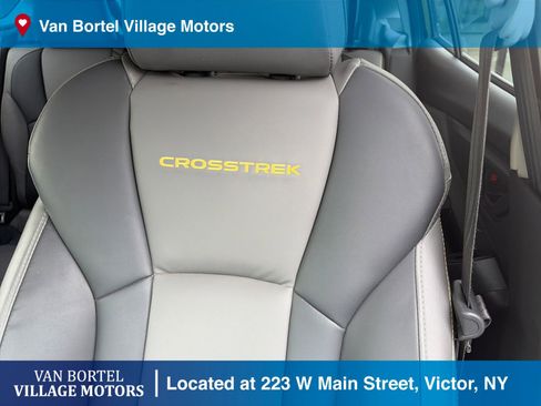 Used 2023 Subaru Crosstrek 2.5i Sport AWD/4WD image 14
