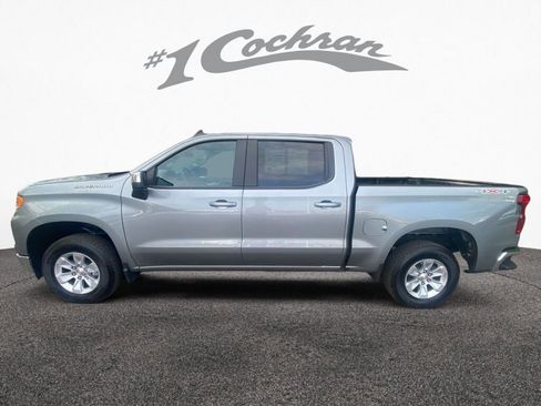 Used 2025 Chevrolet Silverado 1500 LT image 4