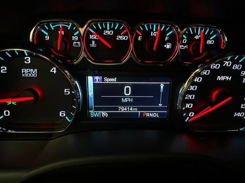 Used 2018 Chevrolet Silverado 1500 LT w/ All Star Edition AWD/4WD image 26
