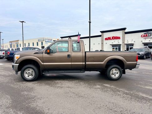 Used 2015 Ford F250 XL w/ Power Equipment Group AWD/4WD image 3
