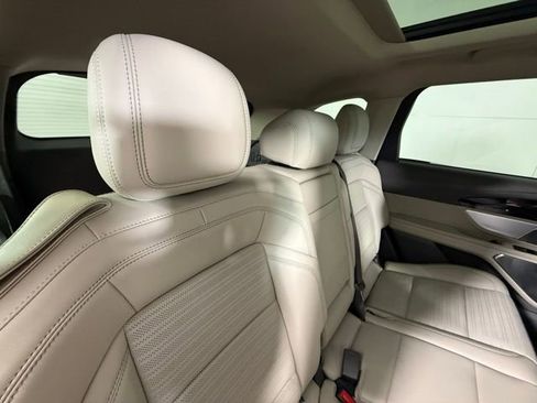 Used 2024 Lincoln Nautilus Reserve w/ Equipment Group 203A image 27