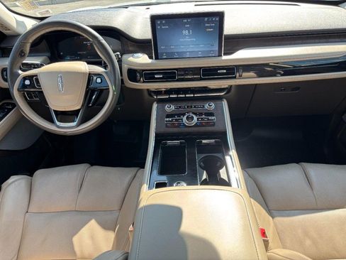 Used 2021 Lincoln Aviator Reserve w/ Equipment Group 201A RWD image 14