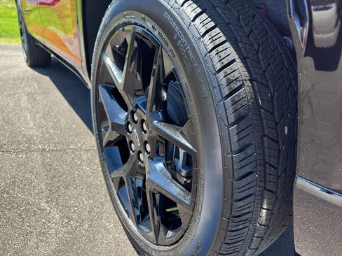 New 2026 Chevrolet Traverse RS image 9