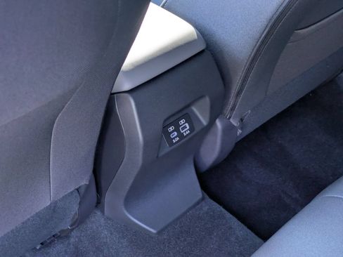 New 2026 Subaru Crosstrek 2.5i Premium AWD/4WD image 9