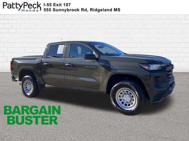 Used 2024 Chevrolet Colorado W/T RWD image 1