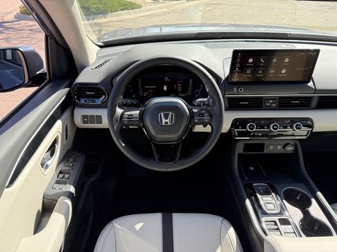 New 2026 Honda Pilot EX-L image 2