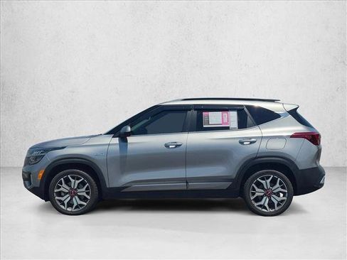 Used 2021 Kia Seltos SX w/ SX Sunroof Package AWD/4WD image 8