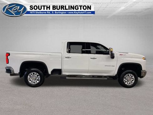 Used 2024 Chevrolet Silverado 2500 LTZ w/ LTZ Convenience Package AWD/4WD image 8
