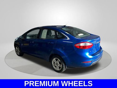 Used 2019 Ford Fiesta SE image 7