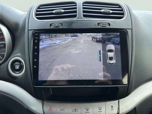 Used 2020 Dodge Journey SE w/ Blacktop Package image 31