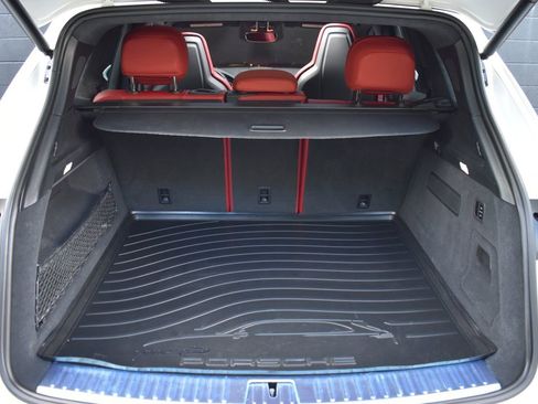 Used 2023 Porsche Cayenne Turbo w/ Premium Package Plus image 42