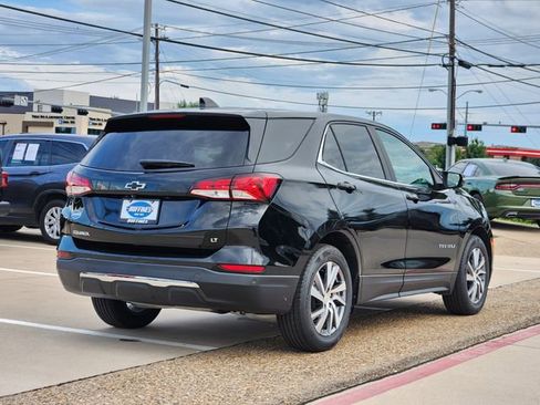 Certified 2022 Chevrolet Equinox LT FWD image 3