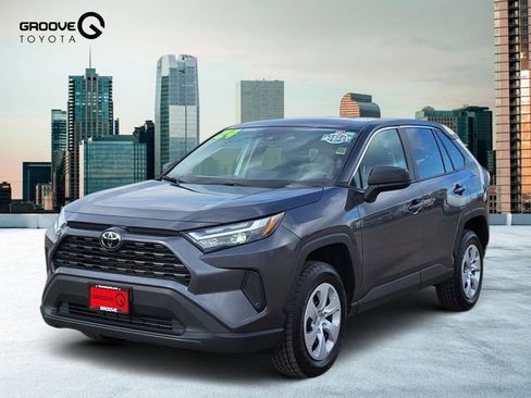 Used 2024 Toyota RAV4 LE image 1