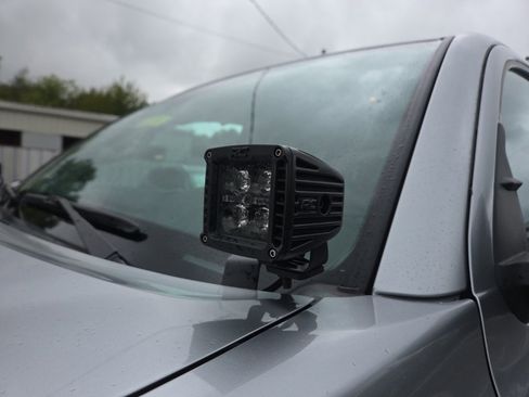 Used 2022 Toyota Tacoma SR image 11