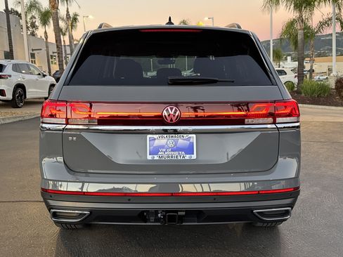 New 2026 Volkswagen Atlas SE FWD image 7