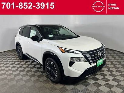 Used 2025 Nissan Rogue Platinum w/ Platinum Premium Package