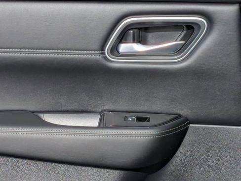 Certified 2025 Nissan Rogue Platinum w/ Platinum Premium Package image 27