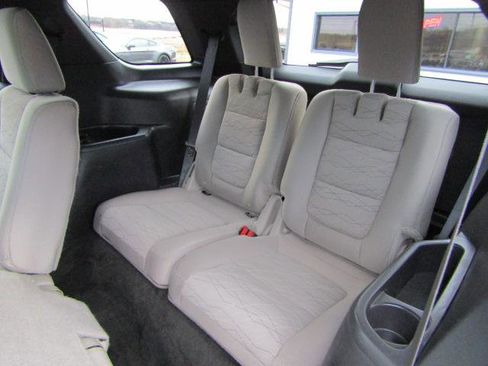 Used 2014 Ford Explorer FWD image 17