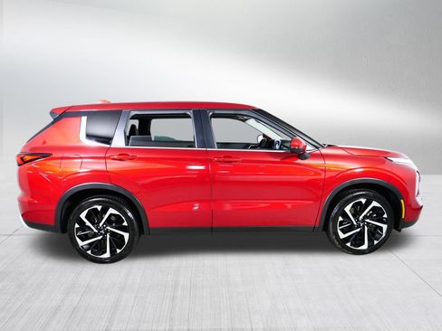 Used 2022 Mitsubishi Outlander SE AWD/4WD image 8