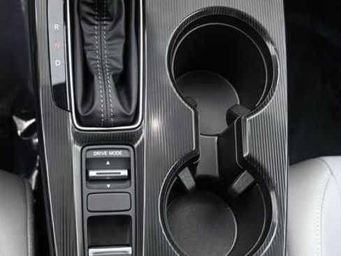 Used 2025 Honda Civic Sport image 17