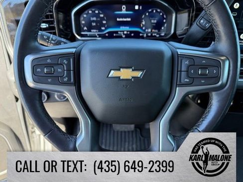 Used 2022 Chevrolet Silverado 1500 LT AWD/4WD image 19